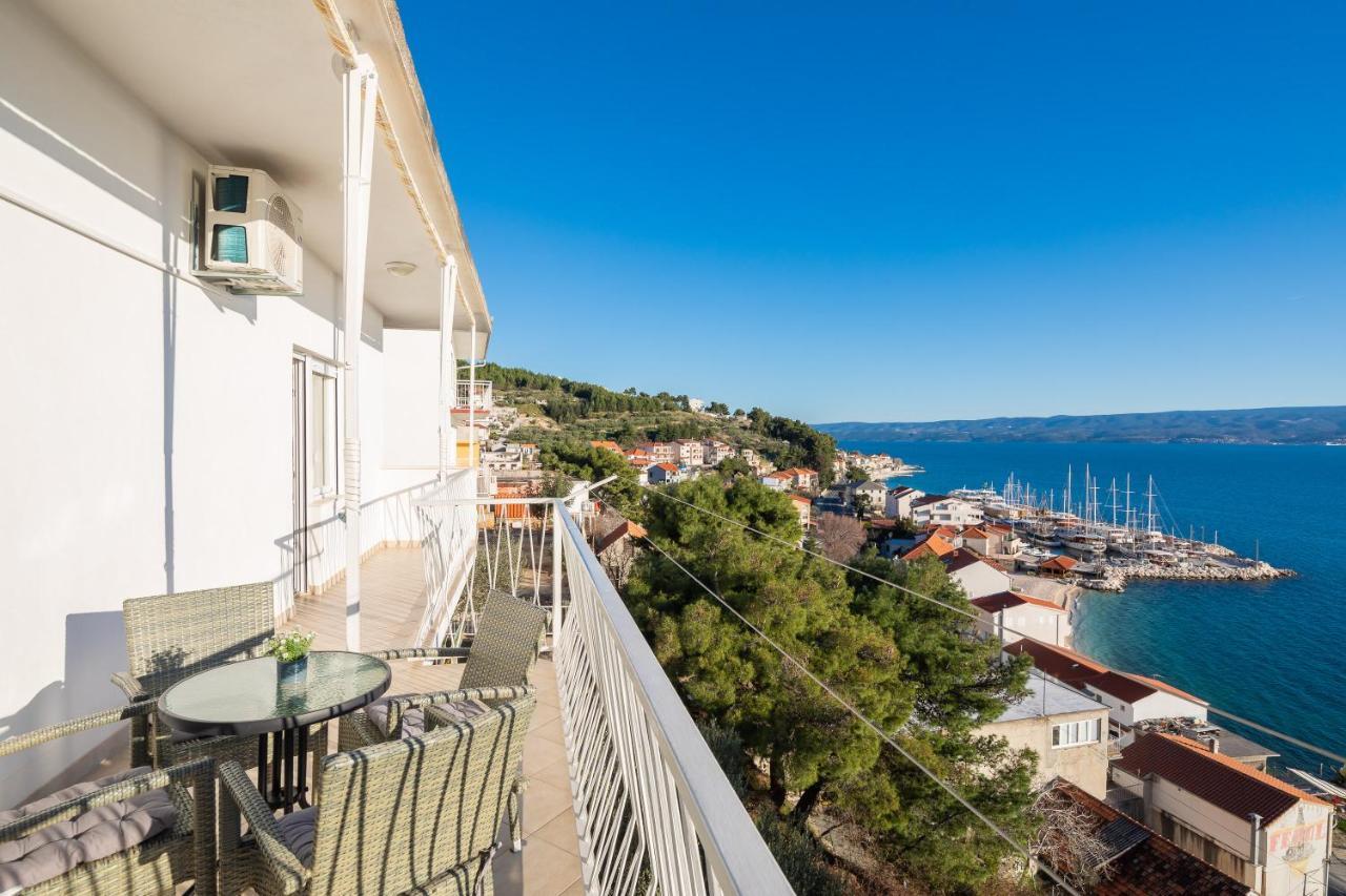 Deja Blue Apartment Йесенице Екстериор снимка